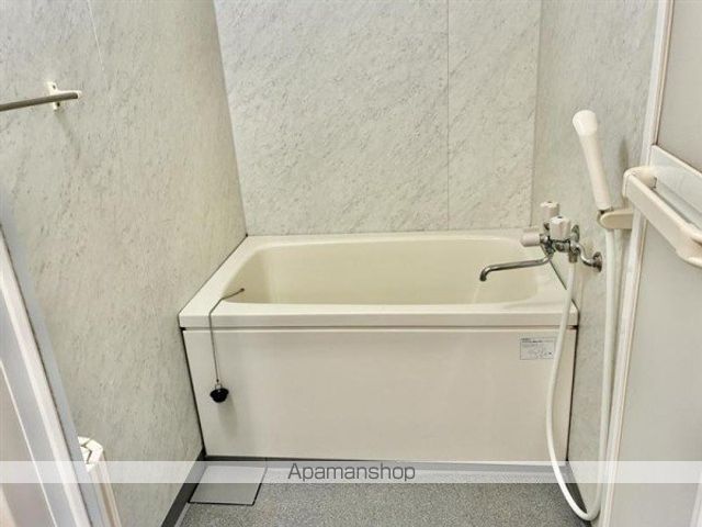 第一ハウス崔綜の風呂写真