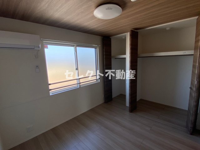 収納　【ウェスタ古閑中】302 ウォークインクローゼット