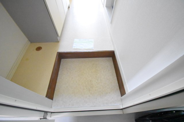 玄関　別部屋参考写真