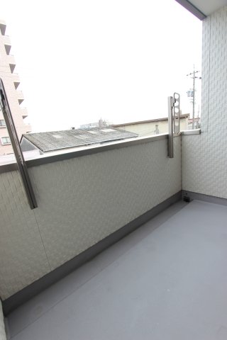 バルコニー　参考写真です。現況優先。