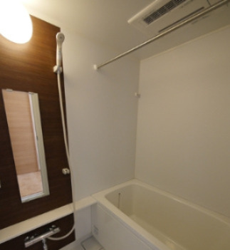 バス・シャワールーム　別部屋参考写真