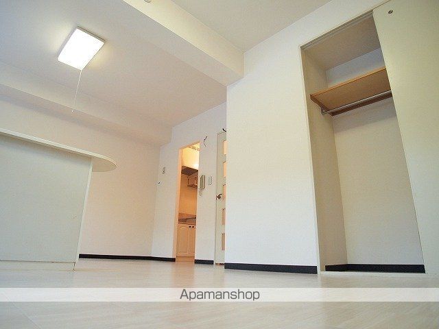 ホークメゾン札幌1号館の内装写真