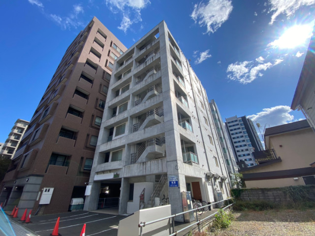 建物外観　札幌市中央区南１条西「フレックス円山」