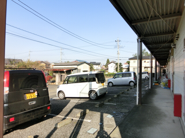 駐車場　駐車場