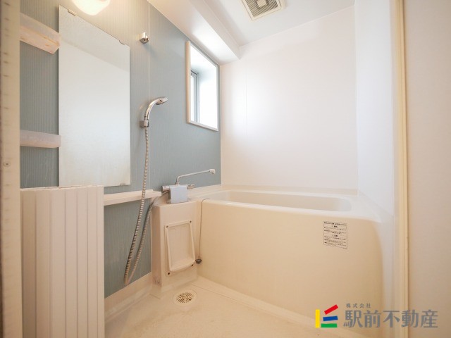 バス・シャワールーム　同建物、別部屋参照