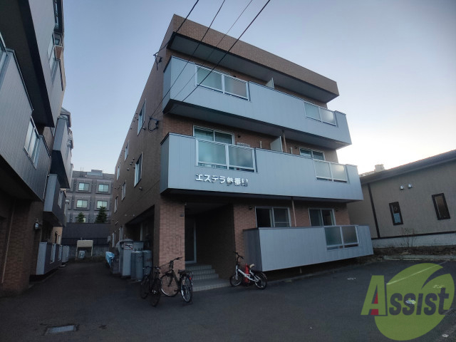 建物外観　札幌市中央区南１８条西「エステラ参番館」