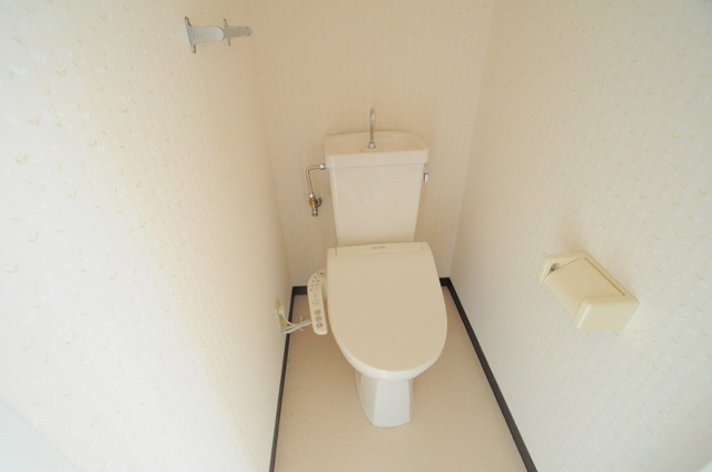 トイレ　※別部屋参考写真