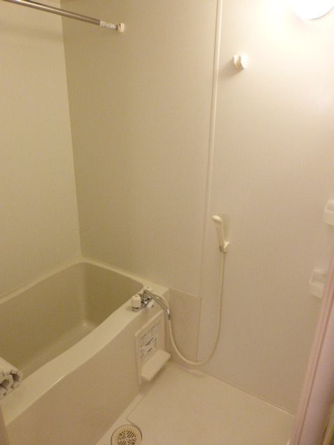 バス・シャワールーム　別部屋参考写真