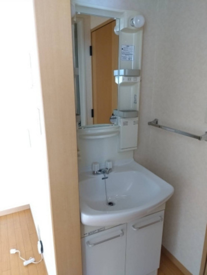 洗面設備　※別部屋の写真です