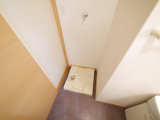 その他設備　嬉しい室内洗濯機置き場がございます。