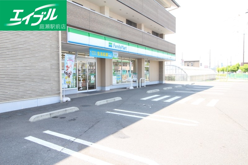 コンビニ　ファミリーマート倉敷沖店（コンビニ）まで897m