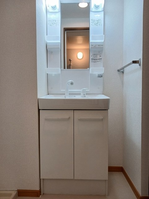 洗面設備　図面と現状に相違がある場合には現状を優先
