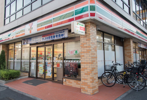 コンビニ　セブン-イレブン 大田区大森北４丁目店（コンビニ）まで379m