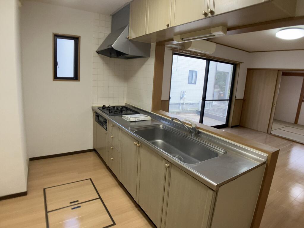 山の寺2丁目貸家のキッチン写真