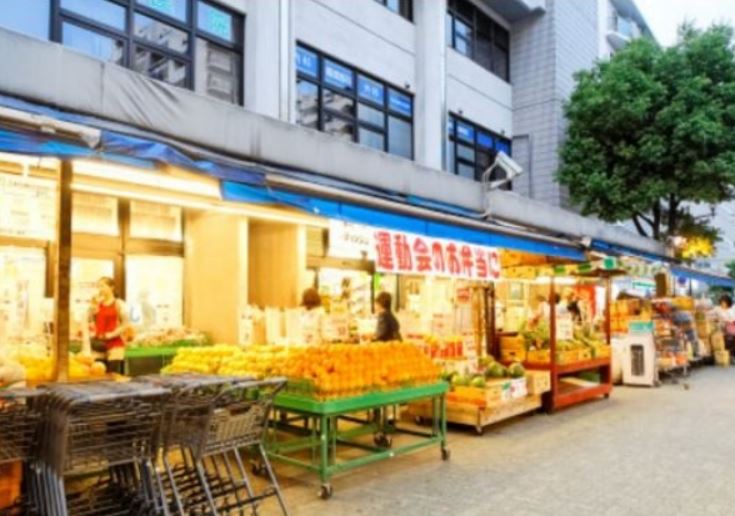 スーパー　東陽町店(    生鮮市場店)（スーパー）まで1054m