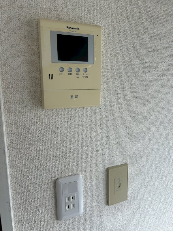 セキュリティ　インターホン付きで来客時に便利です！