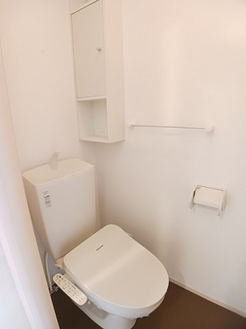 トイレ　シンプルで使いやすいトイレです