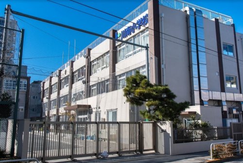 小学校　江東区立川南小学校（小学校）まで221m
