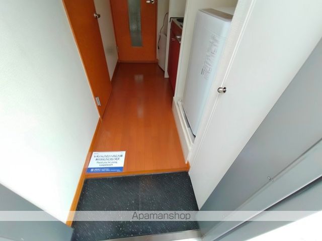 レオパレス琴の浦の玄関写真