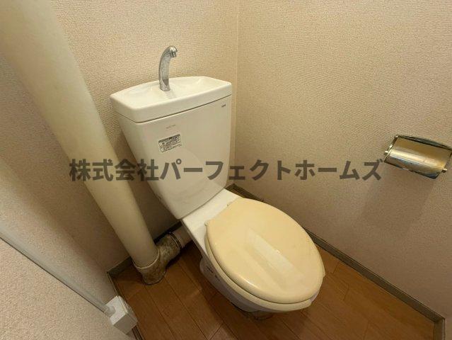 トイレ　落ち着いたトイレです