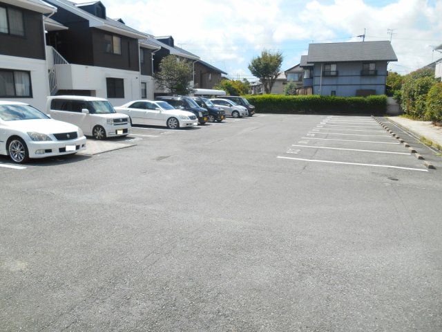 駐車場　駐車場です