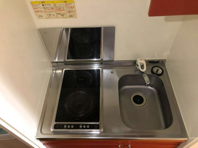 キッチン　設備・仕様は号室により異なる為、現況を優先致します。