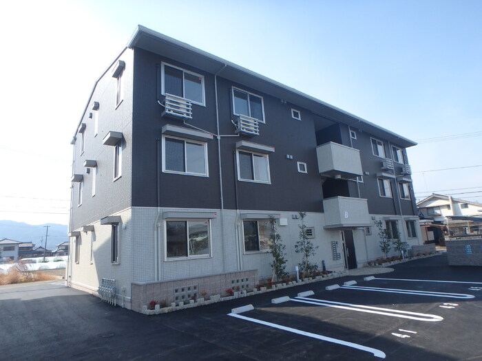 建物外観　建物外観を気になさる方へ、見た目の良い物件です