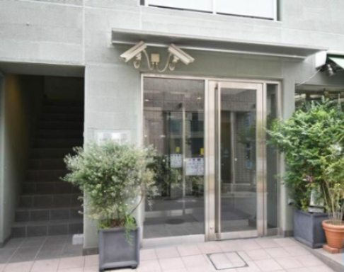 東急田園都市線 三軒茶屋駅 徒歩3分 6階建 築12年の外観写真