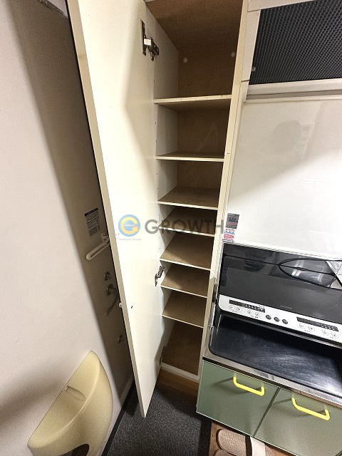K&F自由が丘の玄関写真