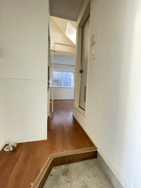 テラスユニコーンの玄関写真