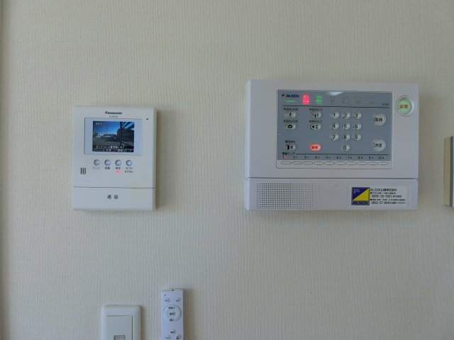 セキュリティ　イメージ105号室の写真（反転あり）
