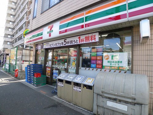 コンビニ　セブンイレブン 上十条店（コンビニ）まで138m
