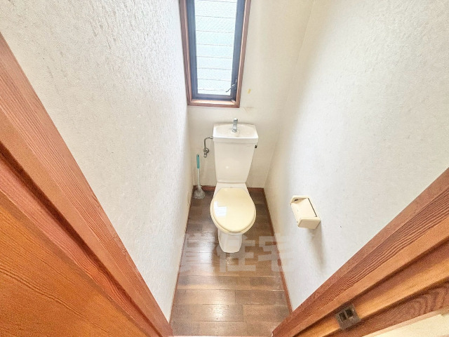 ヴィラアライ成城のトイレ写真
