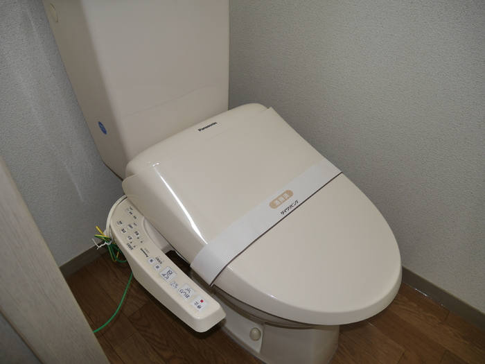 トイレ　ウォシュレット付きのトイレです！