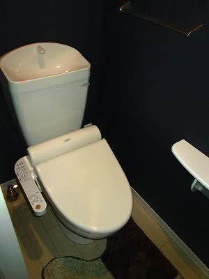福山市 3階建 築12年の内装写真