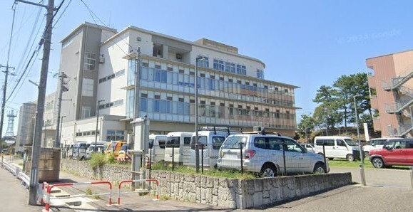 役所　新潟市西区役所（役所）まで1631m