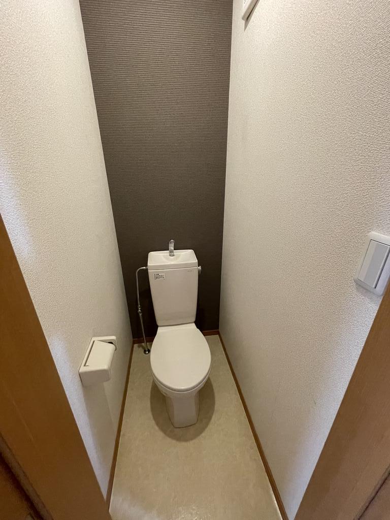 ヒルズ六角橋のトイレ写真