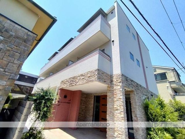 エルパシオン吹田泉町の外観写真