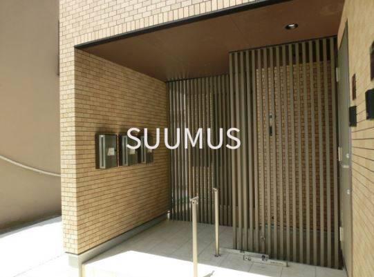 小田急線 代々木八幡駅 徒歩5分 3階建 築10年の外観写真