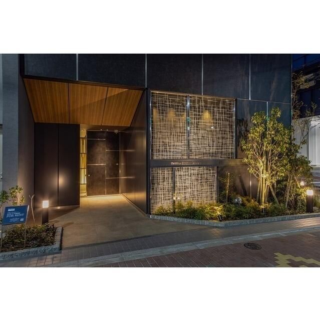 Brillia ist 新御徒町の外観写真