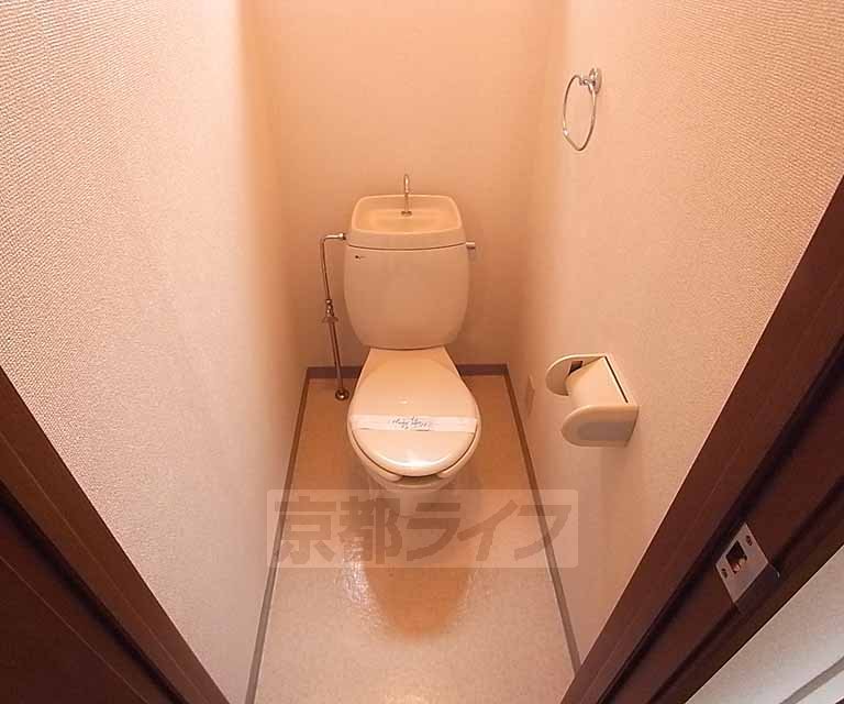トイレ　清潔感のあるトイレです。