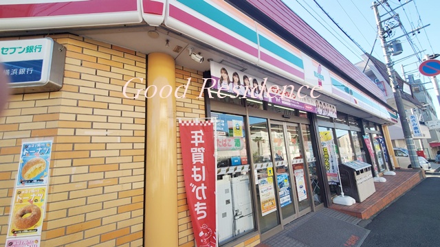 コンビニ　セブンイレブン 横浜小机町店（コンビニ）まで340m