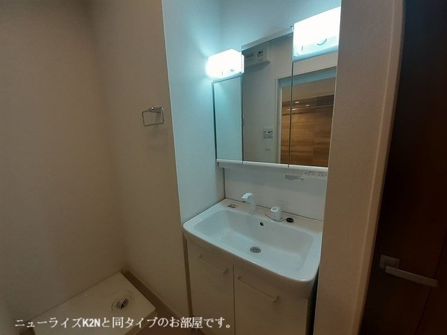 洗面設備　使いやすい洗面所です
