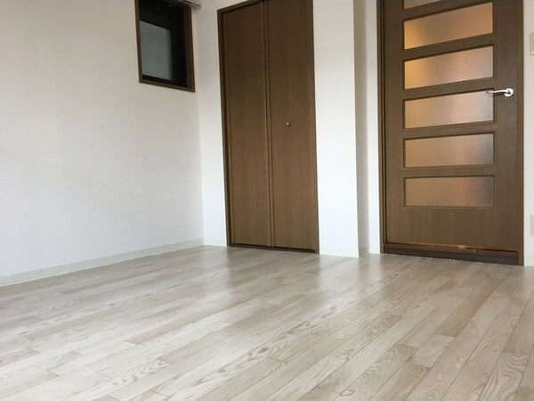 その他部屋・スペース　※写真は同じマンションの違う部屋のもの(反転タイプ)