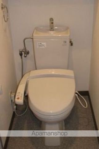 地下鉄箱崎線 呉服町駅 徒歩2分 15階建 築22年のトイレ写真