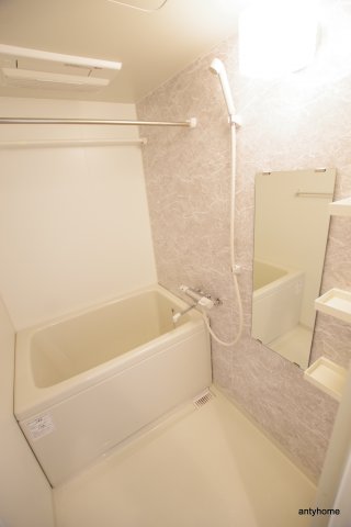 S-RESIDENCE新大阪WESTの風呂写真