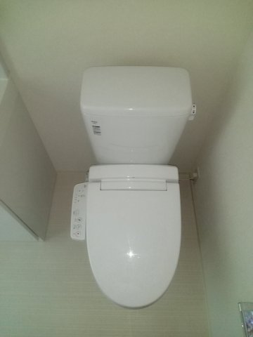 小田急線 生田駅 徒歩6分 5階建 築6年のトイレ写真