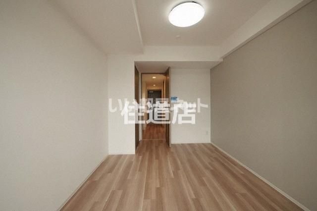 URBANLINK森小路駅前の居間写真