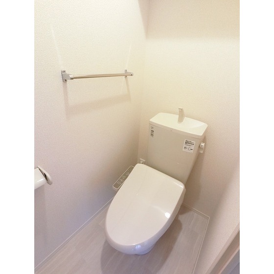 ウィットエヌIIのトイレ写真