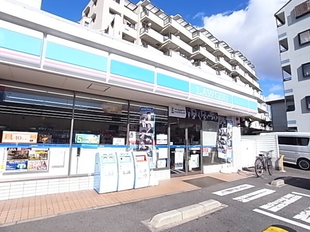 コンビニ　ローソン岩屋中町２丁目店（コンビニ）まで140m